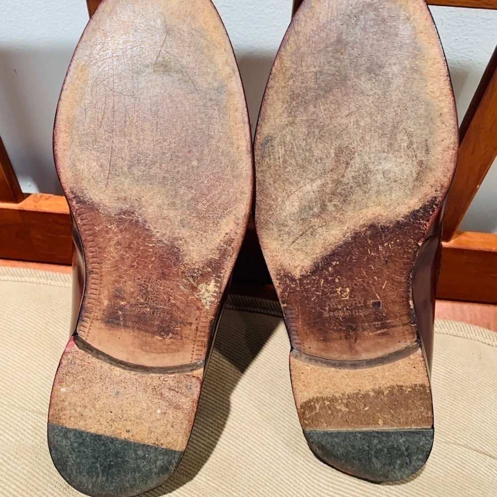 Johnston & Murphy Cellini Burgundy Loafers - Picture 3 of 13